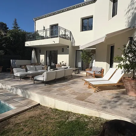 Villa Piscine Sur Les Hauteurs De Cannes *