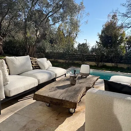 Piscine Sur Les Hauteurs De Cannes * Le Cannet