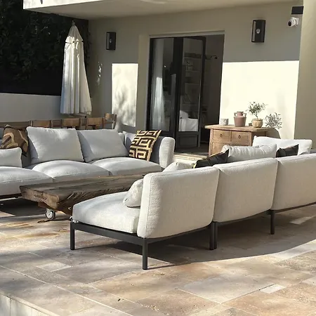 Villa Piscine Sur Les Hauteurs De Cannes *